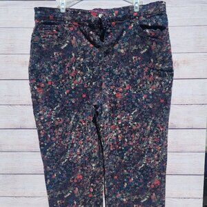 Gloria Vanderbilt Floral Print Straight Leg Size 16 98% Cotton Denim Jeans